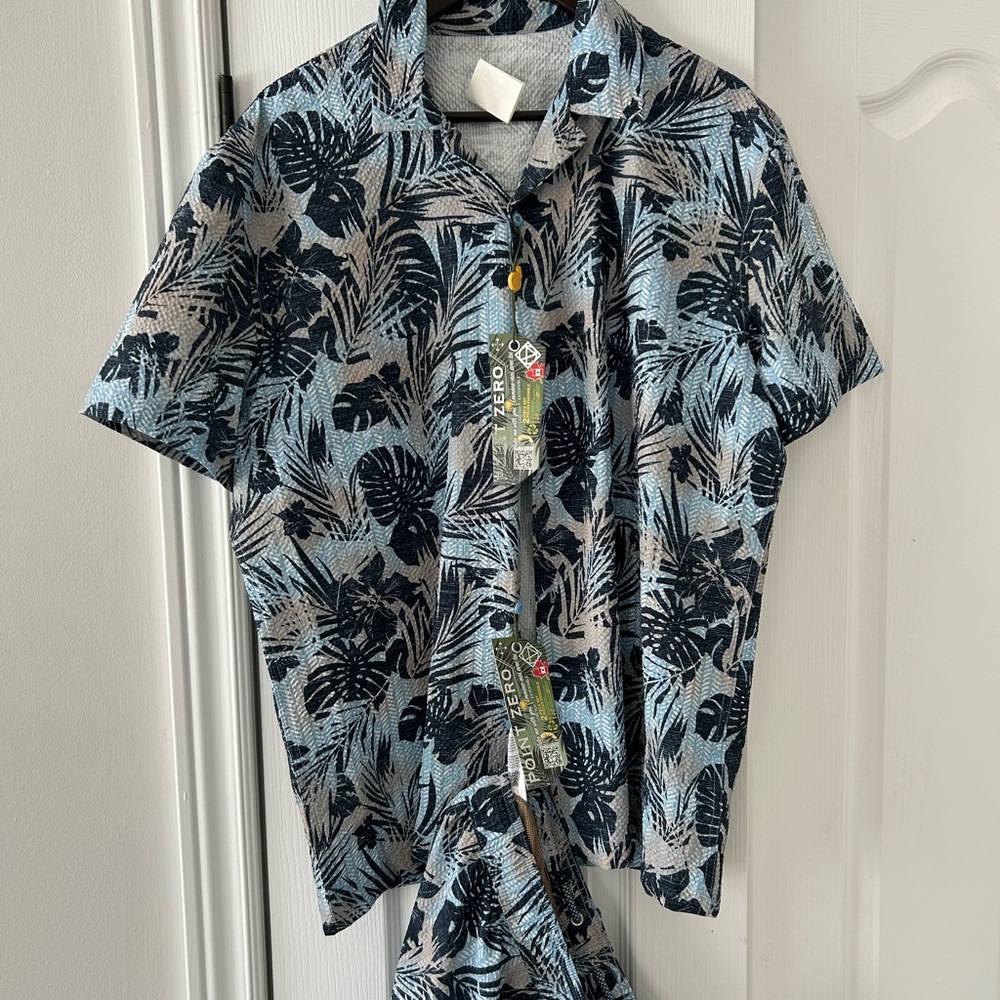 Men's Short-Sleeve Blue Tropical Print short and Bathing Suit
